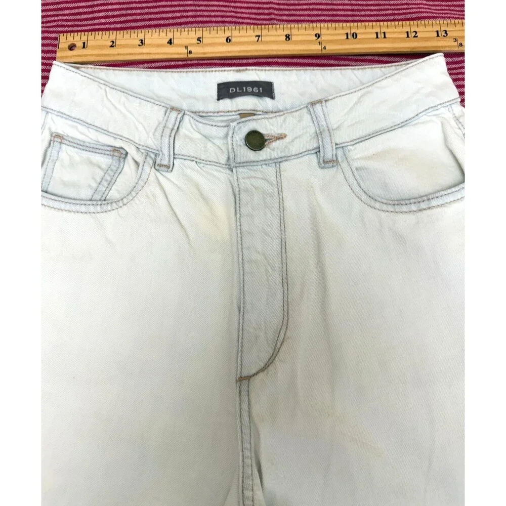 DL1961 Light Blue Wide Leg Cropped Jeans Distressed Frayed Hem High Rise Size 26